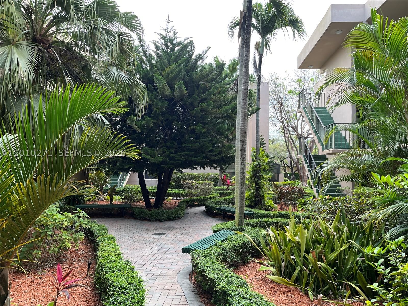 Real estate property located at 10525 112th Ave #314, Miami-dade, Garden Of Kendall Condo N, Miami, FL