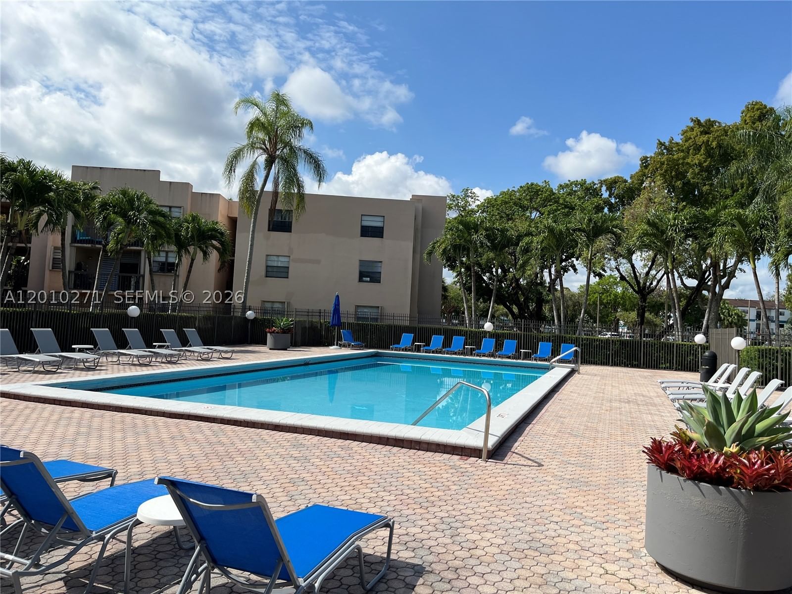Real estate property located at 10525 112th Ave #314, Miami-dade, Garden Of Kendall Condo N, Miami, FL