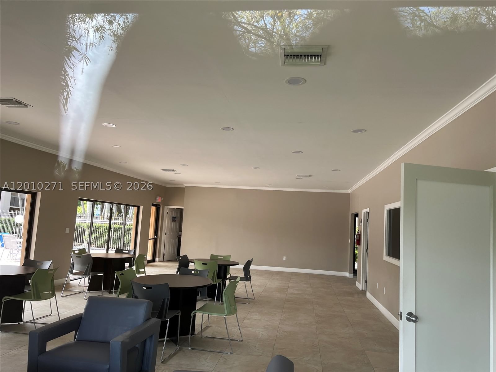 Real estate property located at 10525 112th Ave #314, Miami-dade, Garden Of Kendall Condo N, Miami, FL