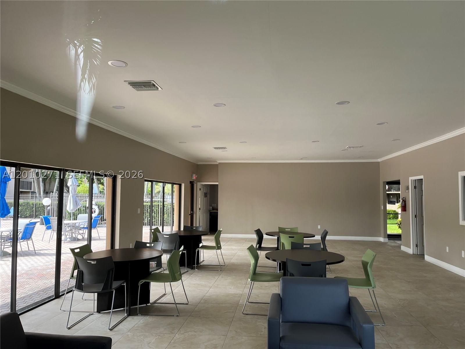 Real estate property located at 10525 112th Ave #314, Miami-dade, Garden Of Kendall Condo N, Miami, FL