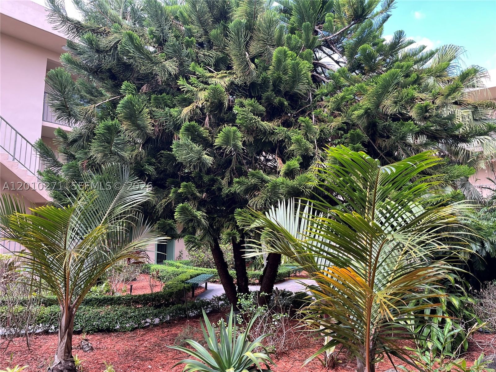 Real estate property located at 10525 112th Ave #314, Miami-dade, Garden Of Kendall Condo N, Miami, FL