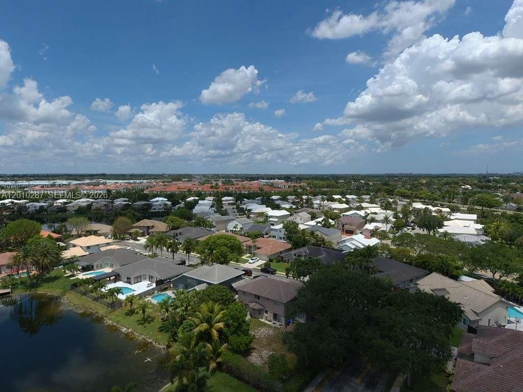 Real estate property located at 1231 102nd Ave, Broward, Landings, Pembroke Pines, FL