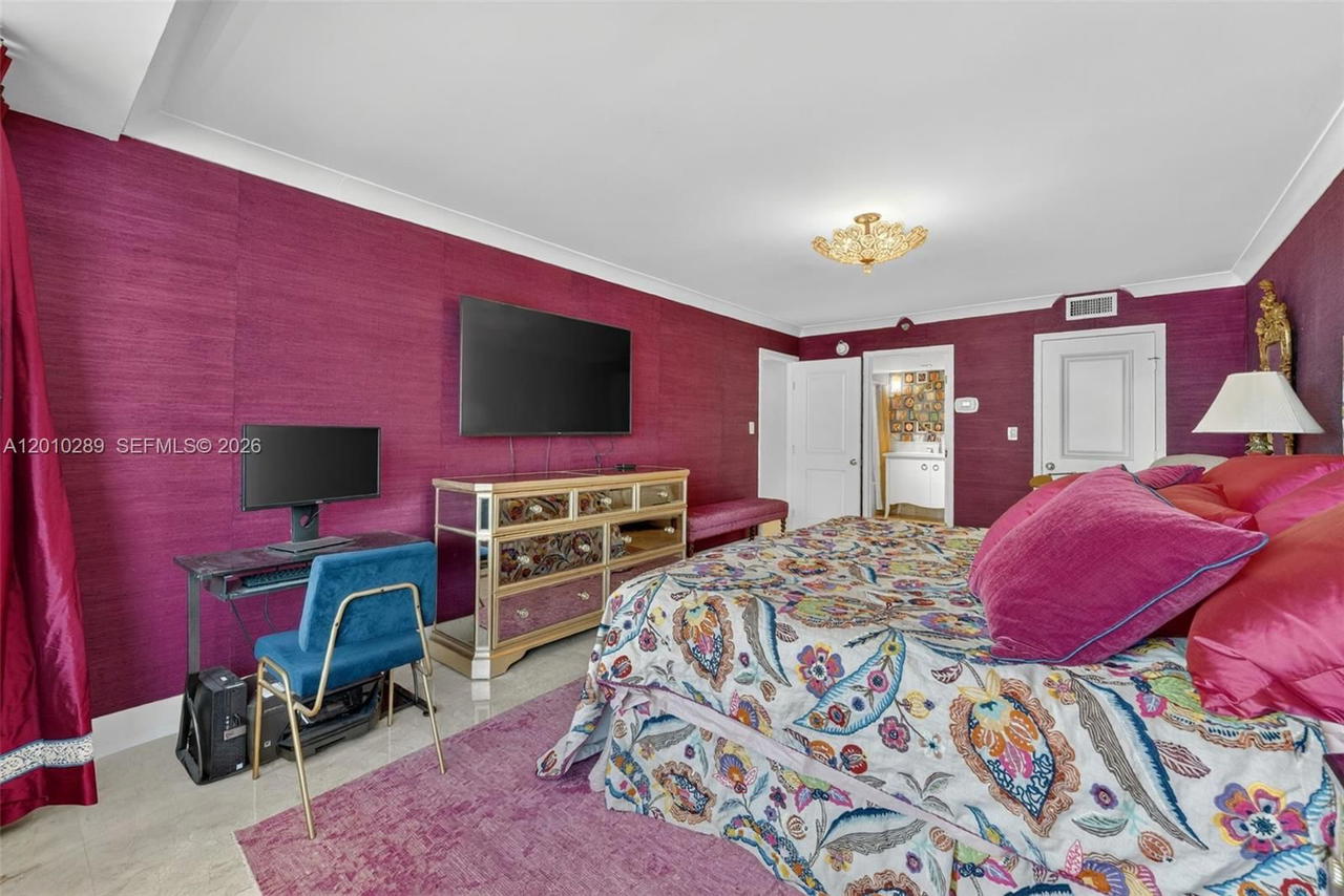 Real estate property located at 5225 Collins Ave #1519, Miami-dade, The Alexander Condo, Miami Beach, FL