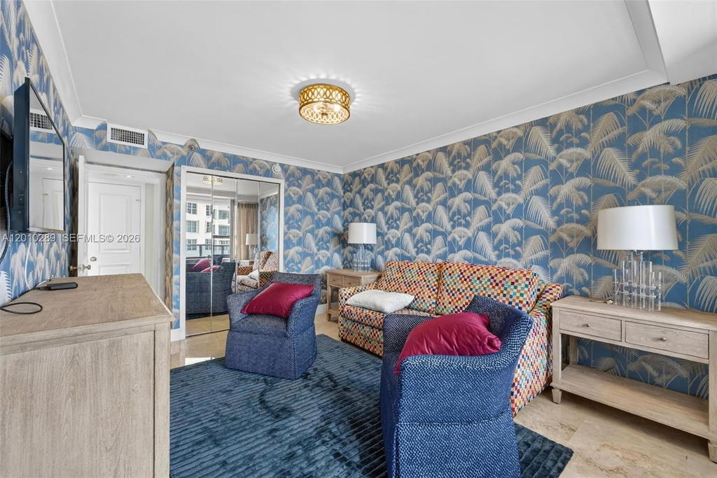 Real estate property located at 5225 Collins Ave #1519, Miami-dade, The Alexander Condo, Miami Beach, FL
