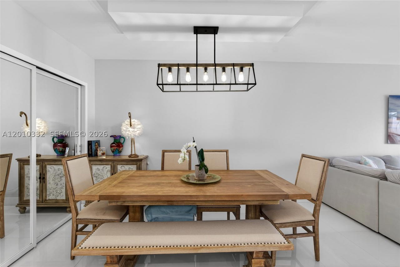 Real estate property located at 1985 Ocean Dr #22H, Broward, Hemispheres Condo, Hallandale Beach, FL