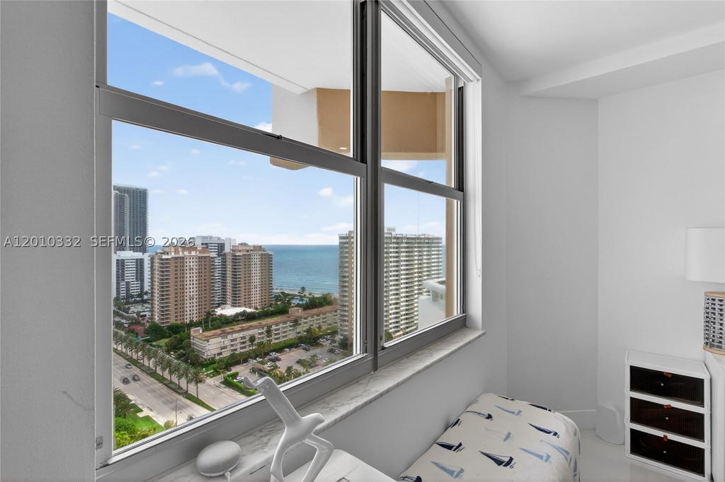 Real estate property located at 1985 Ocean Dr #22H, Broward, Hemispheres Condo, Hallandale Beach, FL