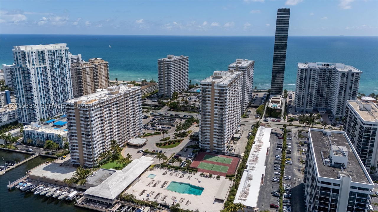 Real estate property located at 1985 Ocean Dr #22H, Broward, Hemispheres Condo, Hallandale Beach, FL