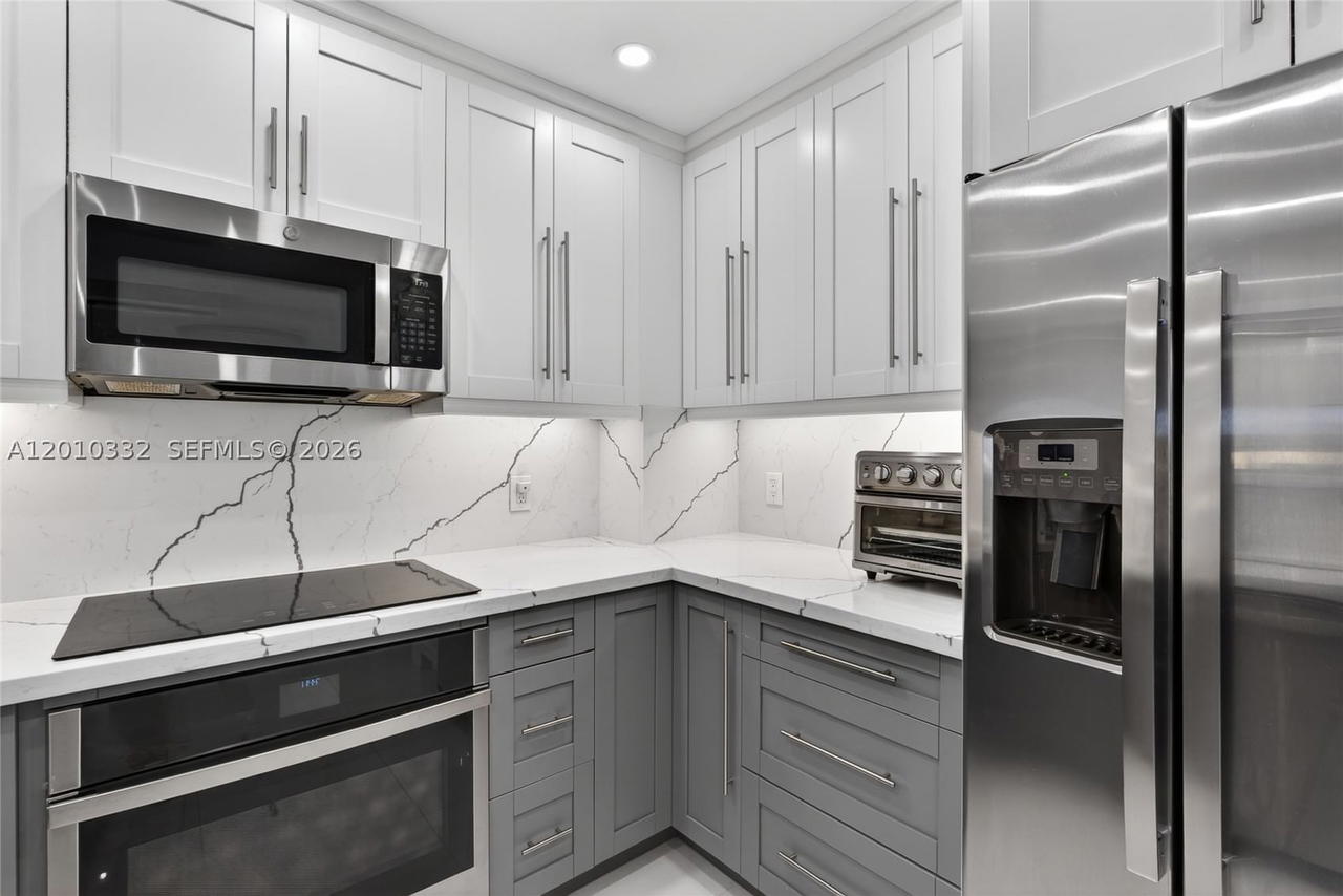 Real estate property located at 1985 Ocean Dr #22H, Broward, Hemispheres Condo, Hallandale Beach, FL