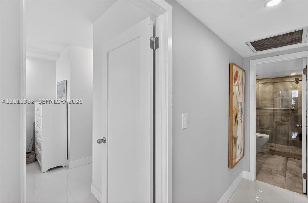 Real estate property located at 1985 Ocean Dr #22H, Broward, Hemispheres Condo, Hallandale Beach, FL