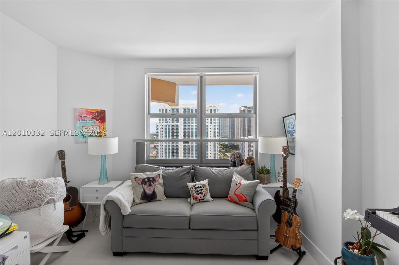 Real estate property located at 1985 Ocean Dr #22H, Broward, Hemispheres Condo, Hallandale Beach, FL