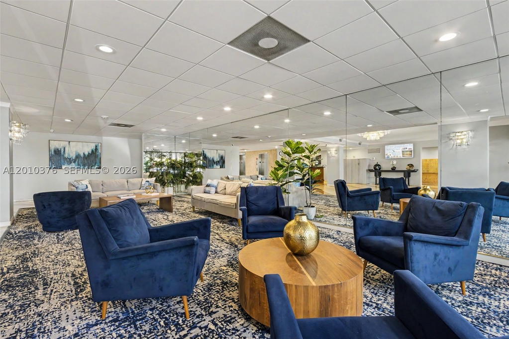 Real estate property located at 3800 Hillcrest Dr #1211, Broward, Hillcrest East No 25 Cond, Hollywood, FL