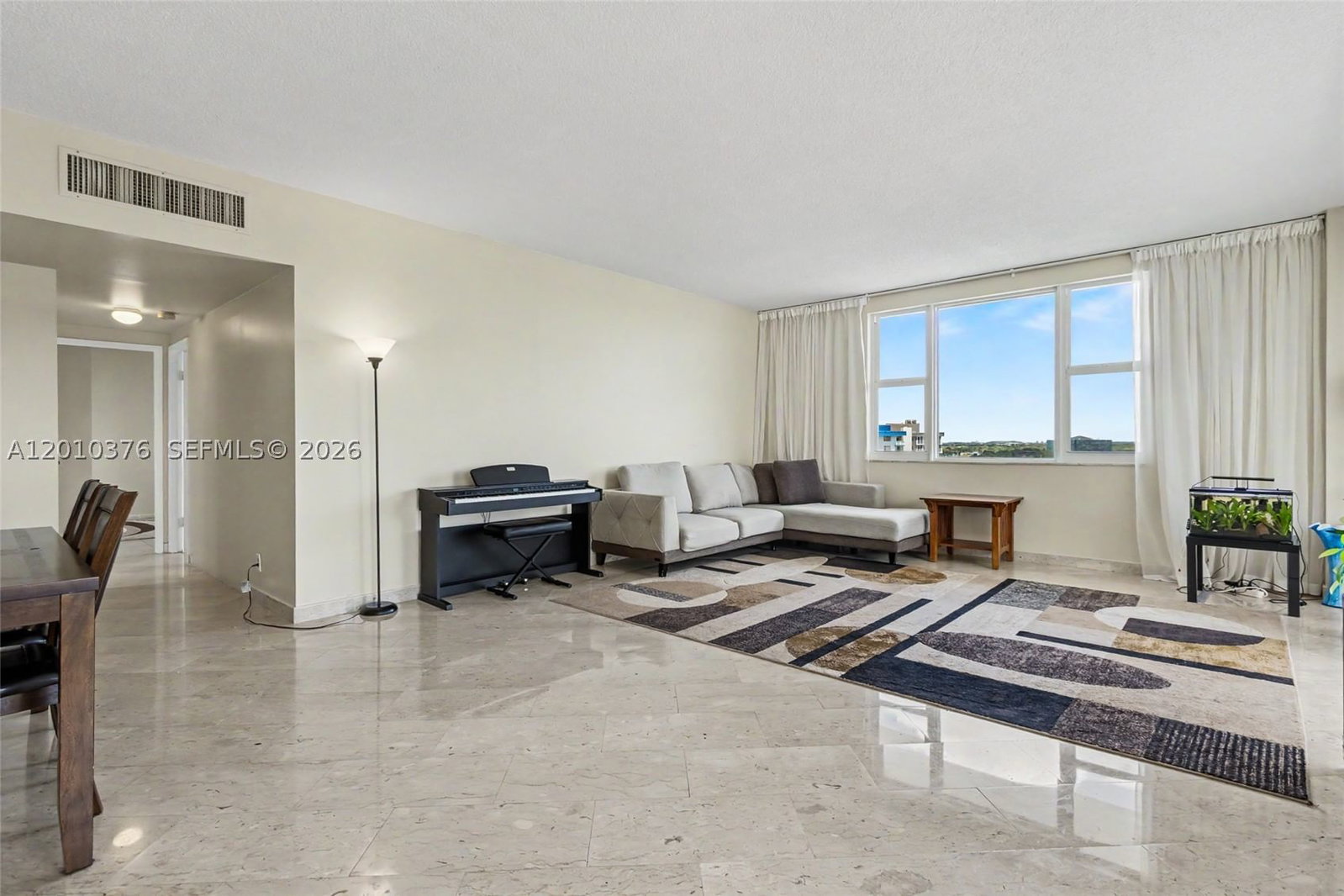 Real estate property located at 3800 Hillcrest Dr #1211, Broward, Hillcrest East No 25 Cond, Hollywood, FL