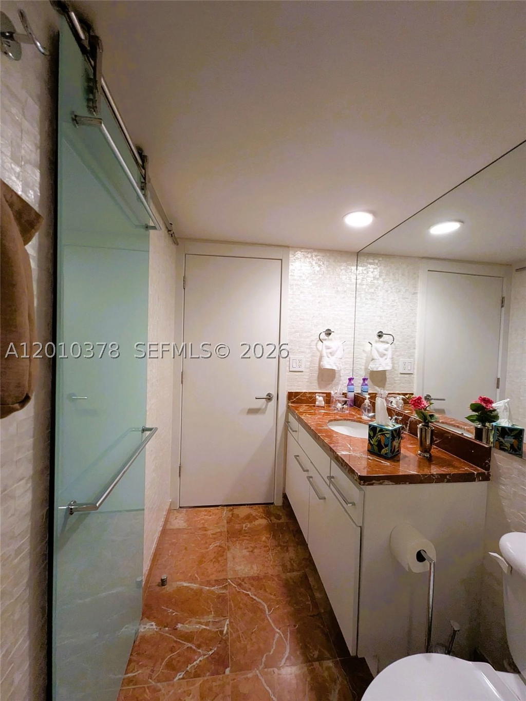 Real estate property located at 5600 Collins Ave #9E, Miami-dade, 5600 Condo, Miami Beach, FL
