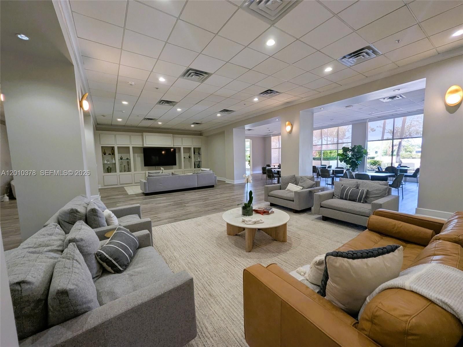 Real estate property located at 5600 Collins Ave #9E, Miami-dade, 5600 Condo, Miami Beach, FL