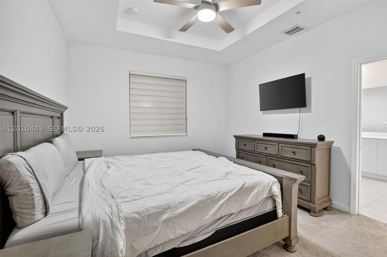 Real estate property located at 2691 55th Way, Broward, Calcutta First Addition, Lauderhill, FL
