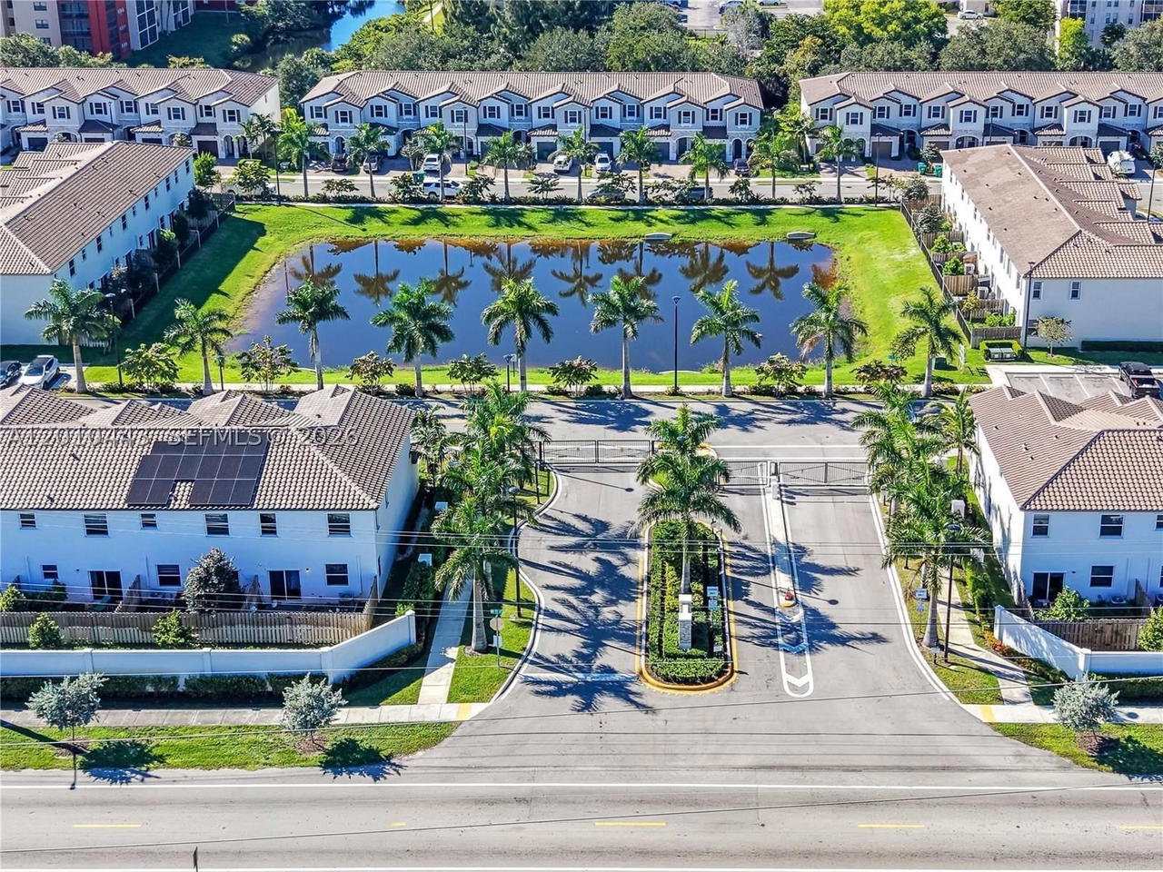 Real estate property located at 2691 55th Way, Broward, Calcutta First Addition, Lauderhill, FL