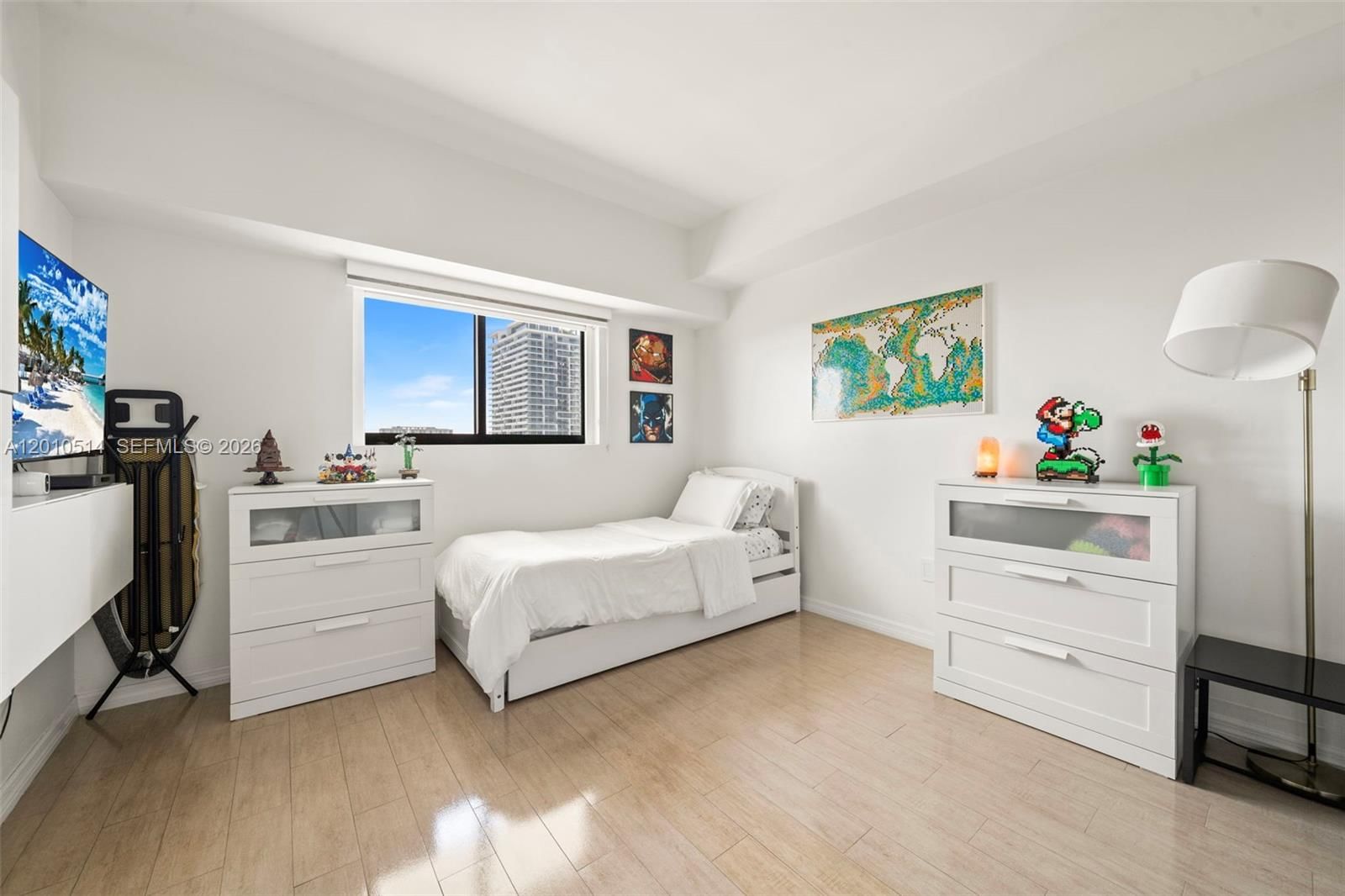 Real estate property located at 460 28th St #2405, Miami-dade, Icon Bay Condo, Miami, FL