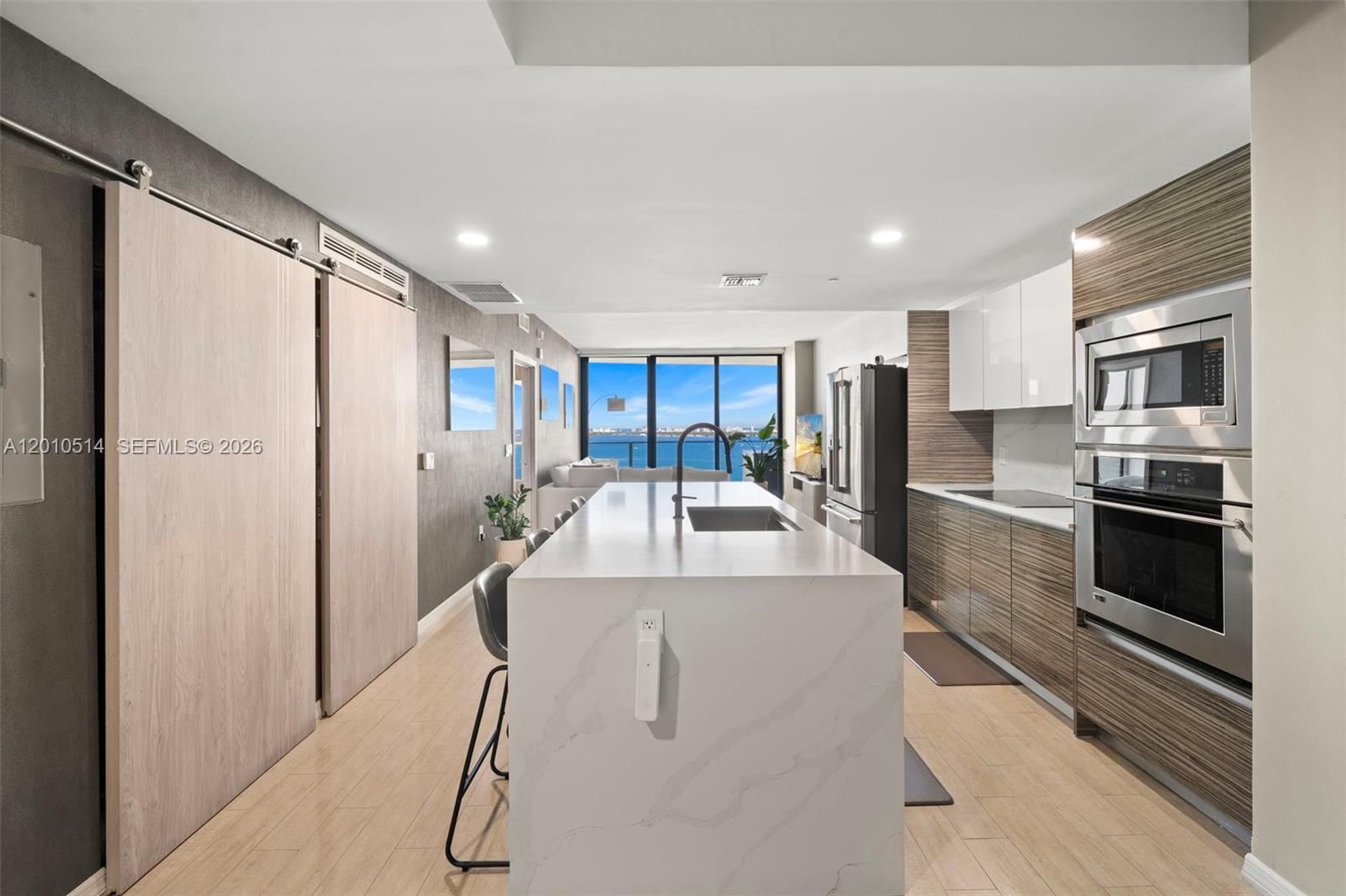 Real estate property located at 460 28th St #2405, Miami-dade, Icon Bay Condo, Miami, FL