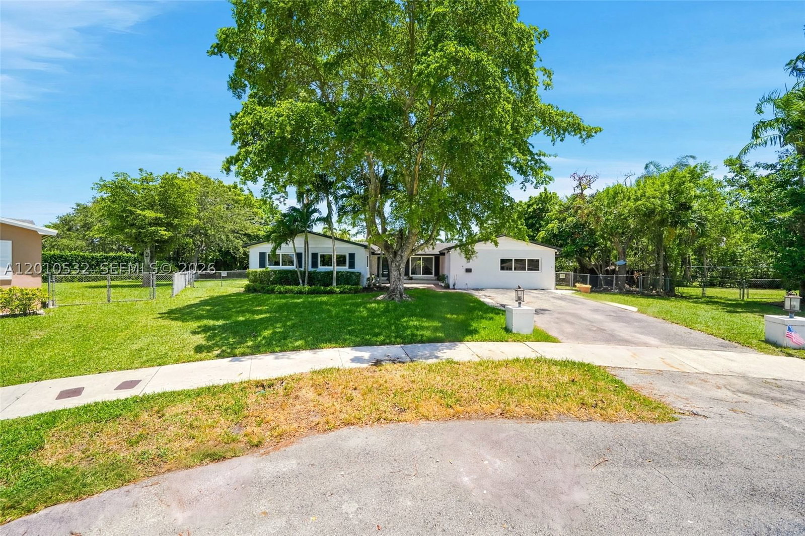 Real estate property located at 9331 104th Ct, Miami-dade, Kendale Sec 1, Miami, FL