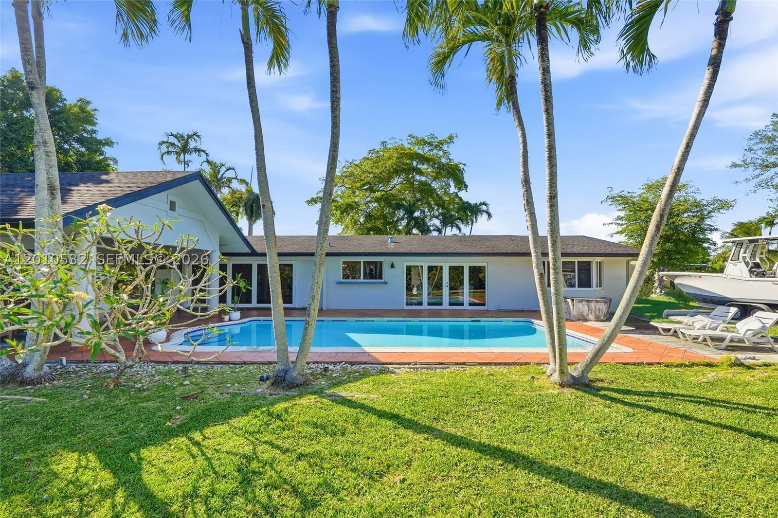 Real estate property located at 9331 104th Ct, Miami-dade, Kendale Sec 1, Miami, FL