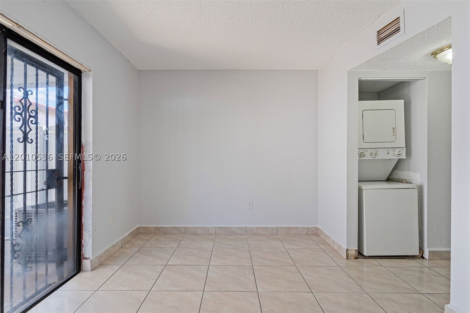 Real estate property located at 2331 66th Pl #201, Miami-dade, Westland Village Condo Iv, Hialeah, FL