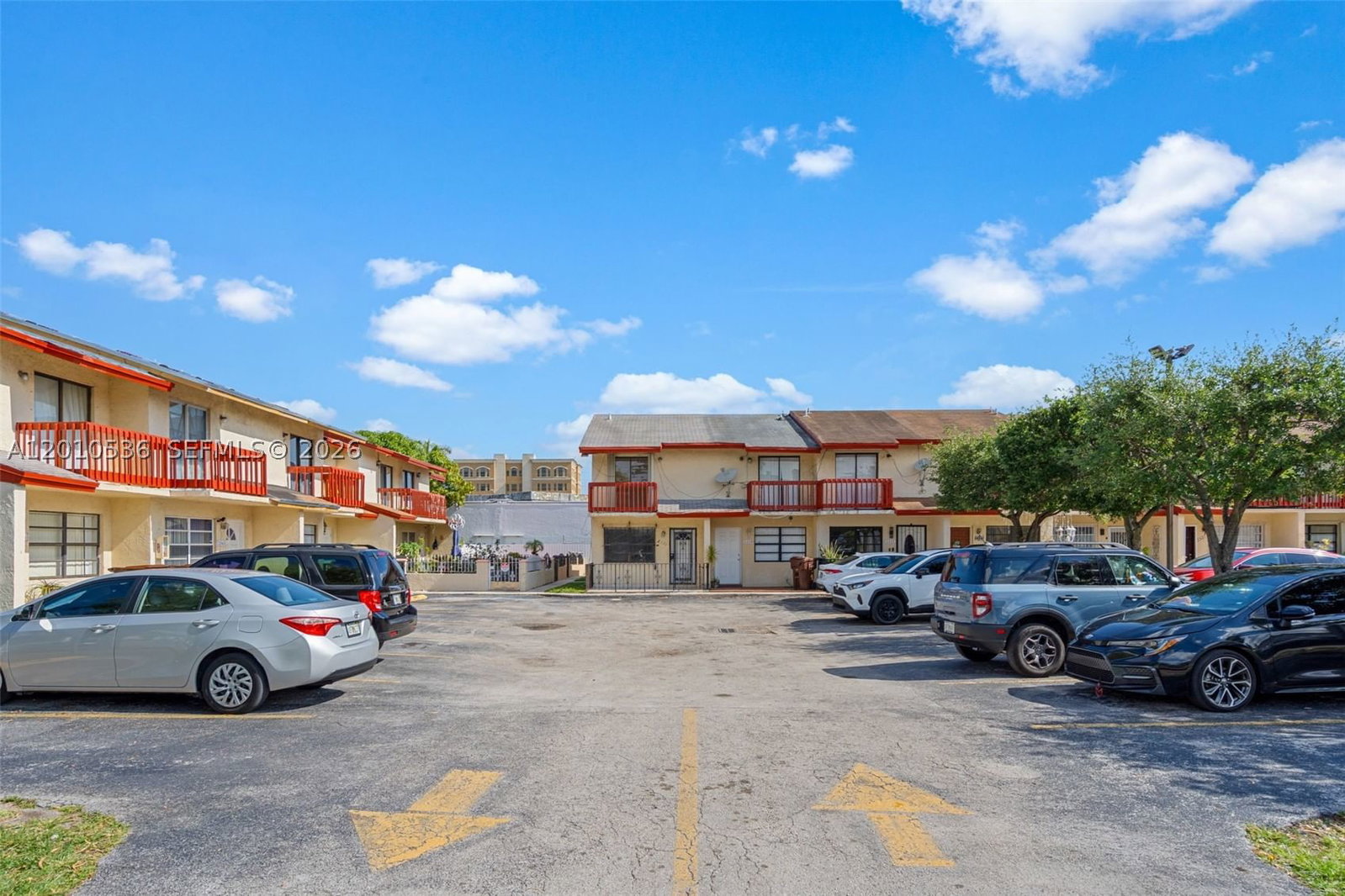 Real estate property located at 2331 66th Pl #201, Miami-dade, Westland Village Condo Iv, Hialeah, FL