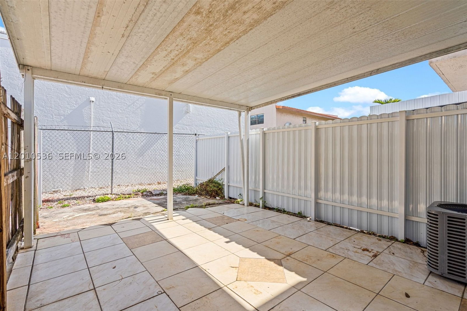 Real estate property located at 2331 66th Pl #201, Miami-dade, Westland Village Condo Iv, Hialeah, FL
