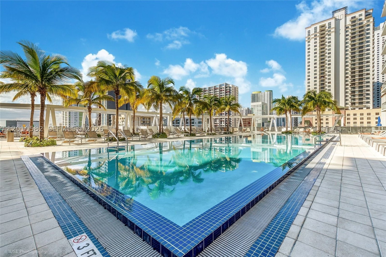 Real estate property located at 79 12th St #2306-S, Miami-dade, The Axis On Brickell Cond, Miami, FL