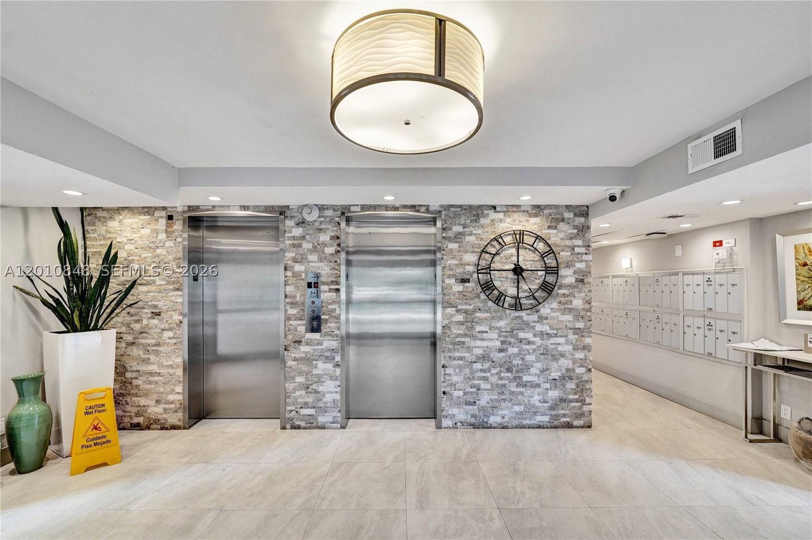 Real estate property located at 575 Oaks Ln #508, Broward, No 61 Palm-aire Country Cl, Pompano Beach, FL