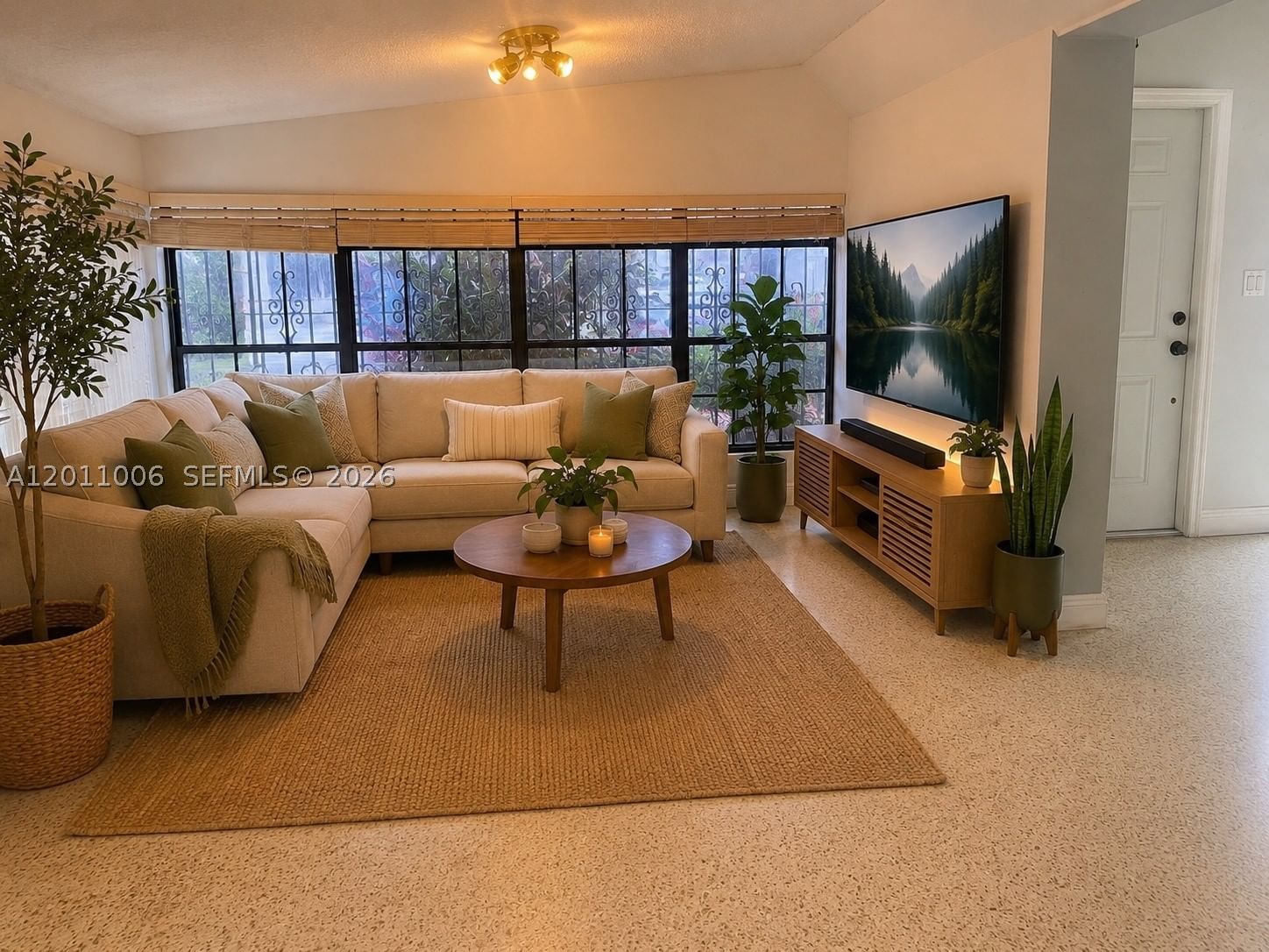 Real estate property located at 4825 111th Ave, Miami-dade, Westwood Lake 5th Addn, Miami, FL