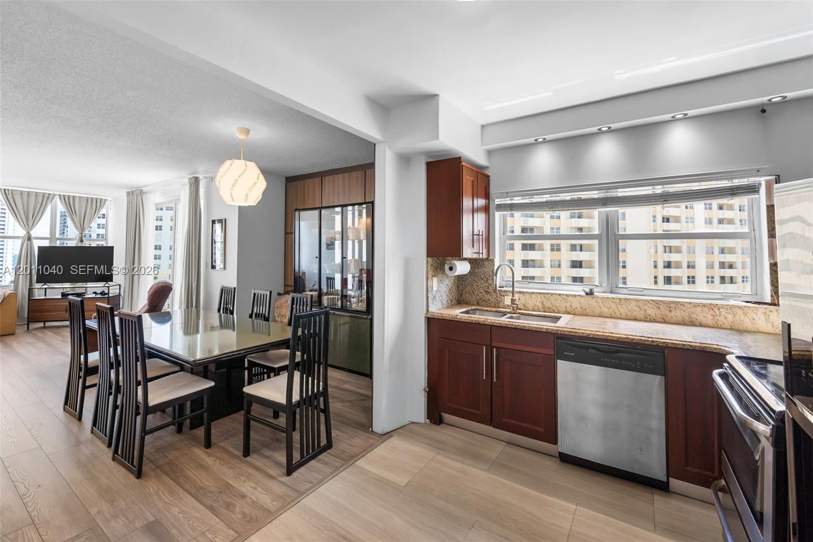 Real estate property located at 1825 Ocean Drive PH-9, Broward, Imperial Towers Condo, Hallandale Beach, FL