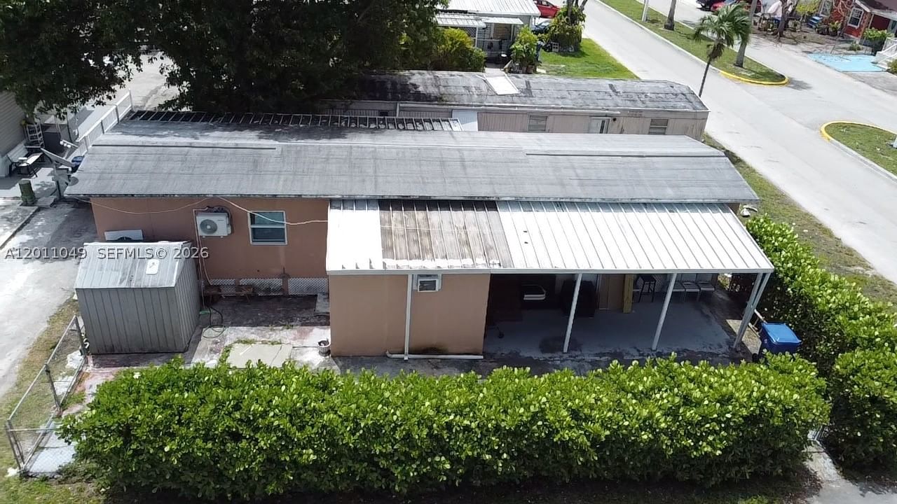 Real estate property located at 1495 131st AVE, Miami-dade, University Lakes, Miami, FL