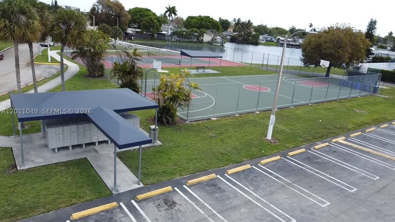 Real estate property located at 1495 131st AVE, Miami-dade, University Lakes, Miami, FL