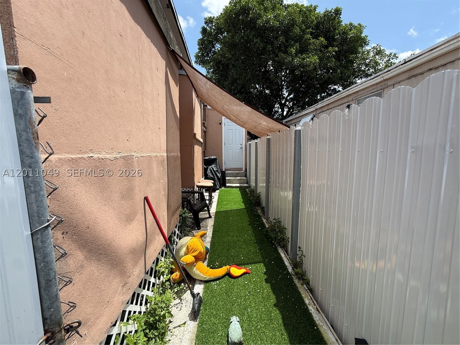 Real estate property located at 1495 131st AVE, Miami-dade, University Lakes, Miami, FL