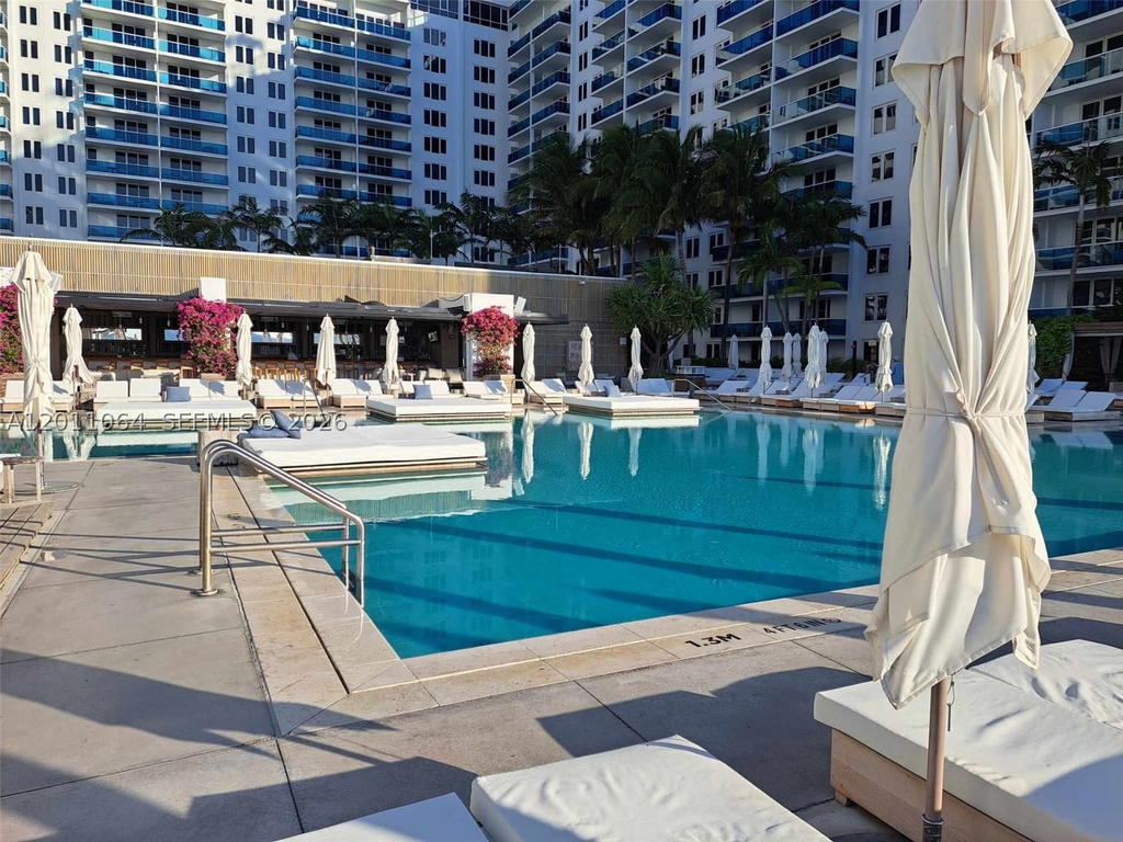 Real estate property located at 2301 Collins Ave #504, Miami-dade, Roney Palace Condo, Miami Beach, FL