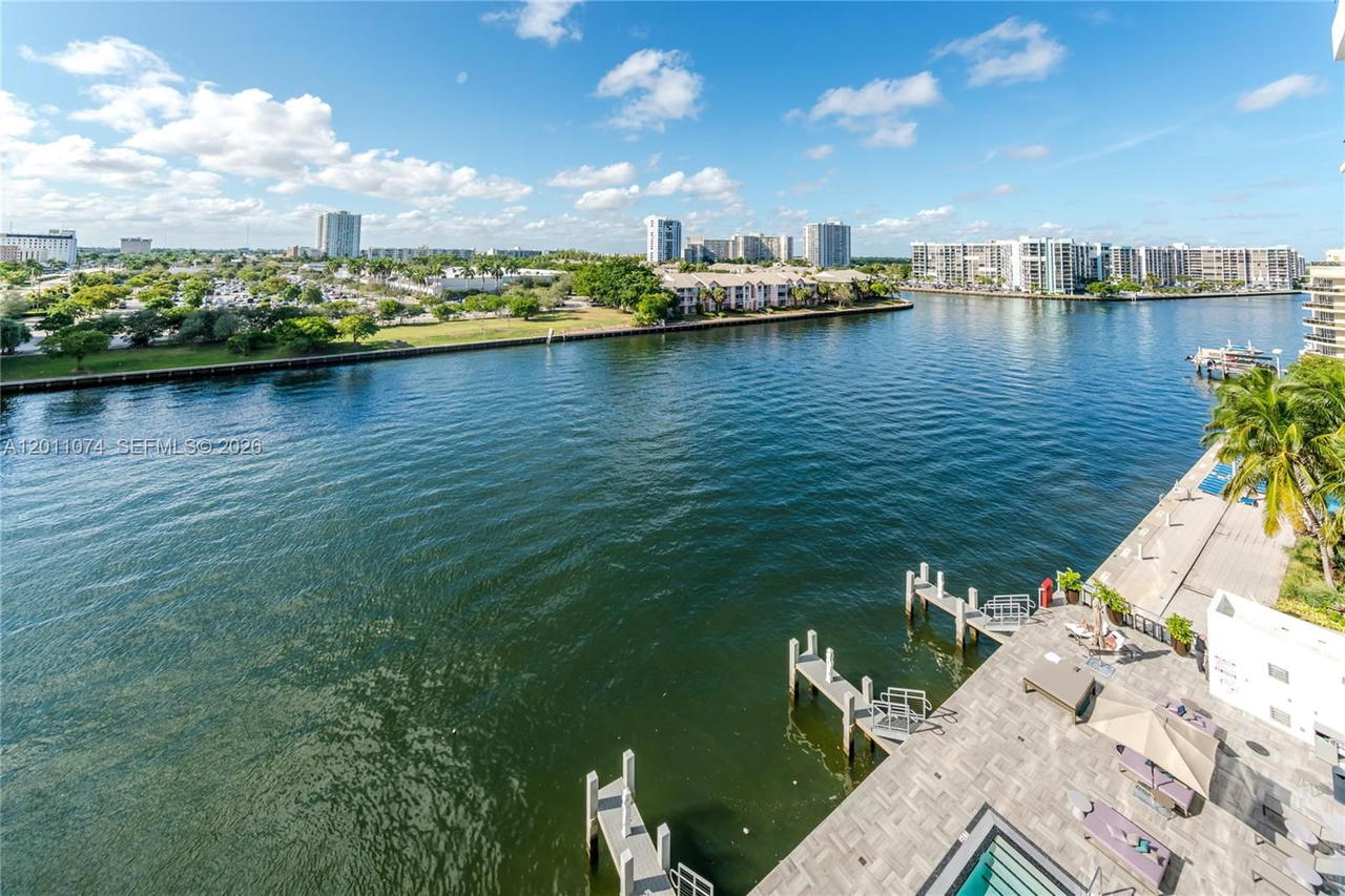 Real estate property located at 4010 Ocean Dr R1808, Broward, Hyde Beach House, Hollywood, FL