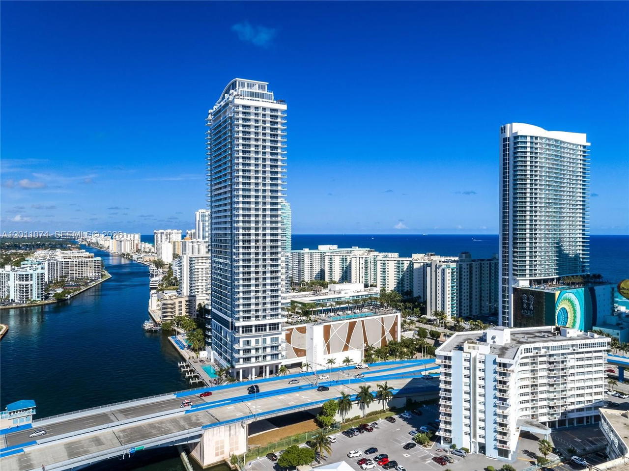 Real estate property located at 4010 Ocean Dr R1808, Broward, Hyde Beach House, Hollywood, FL