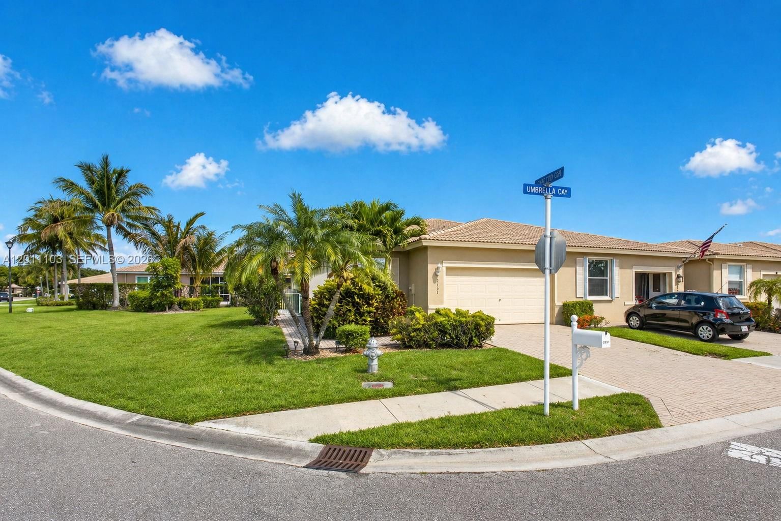 Real estate property located at 2151 Umbrella Cay, Palm Beach, Andros Isle Par F, West Palm Beach, FL