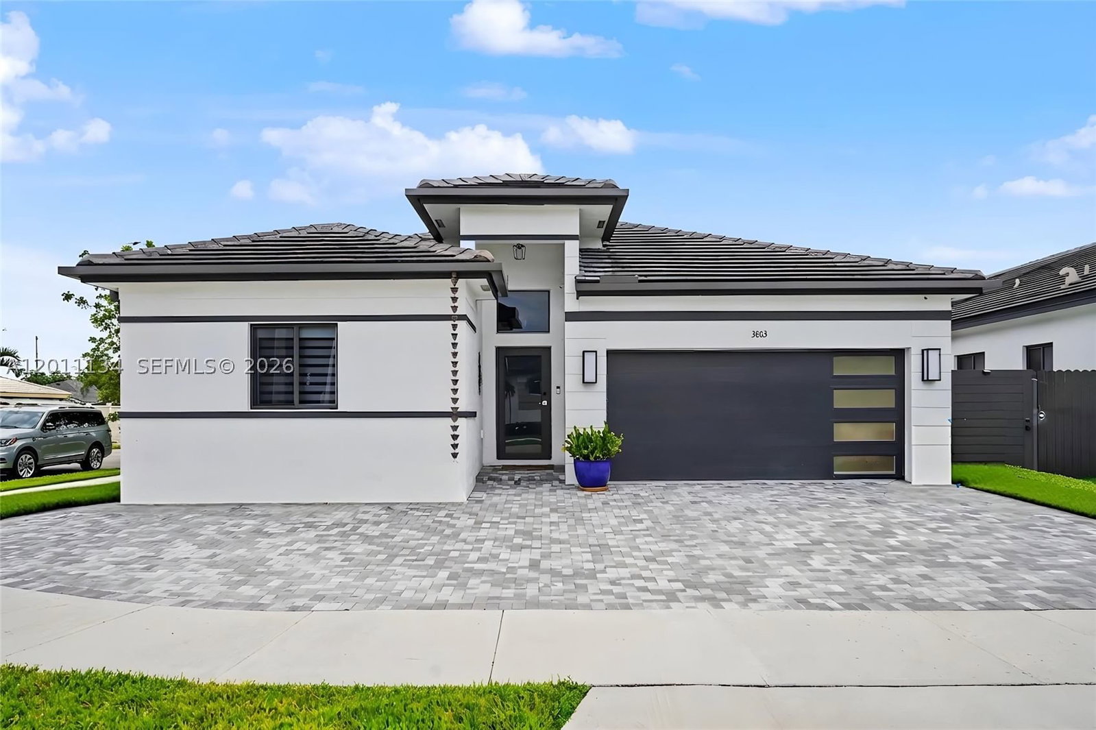Real estate property located at 3803 148th Ave, Miami-dade, Covadonga, Miami, FL