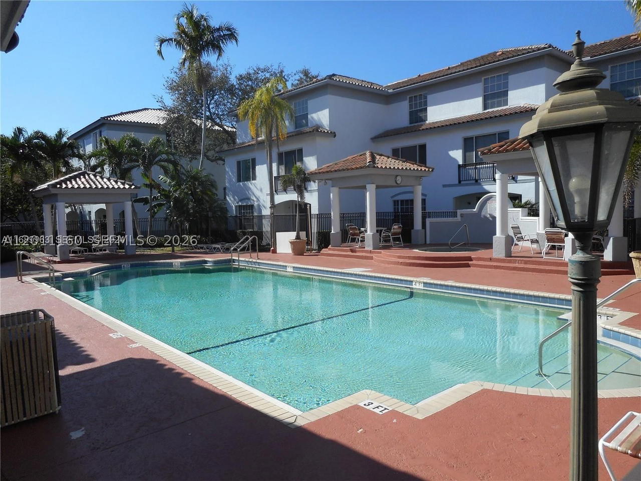 Real estate property located at 785 148th Ave #1403, Broward, Villas De Tuscany Condo, Sunrise, FL