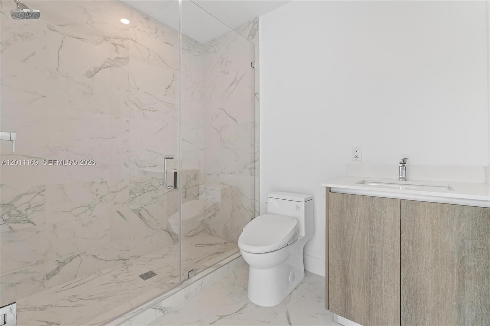 Real estate property located at 17550 Collins Ave #501, Miami-dade, Tatums Sub Govt, Sunny Isles Beach, FL