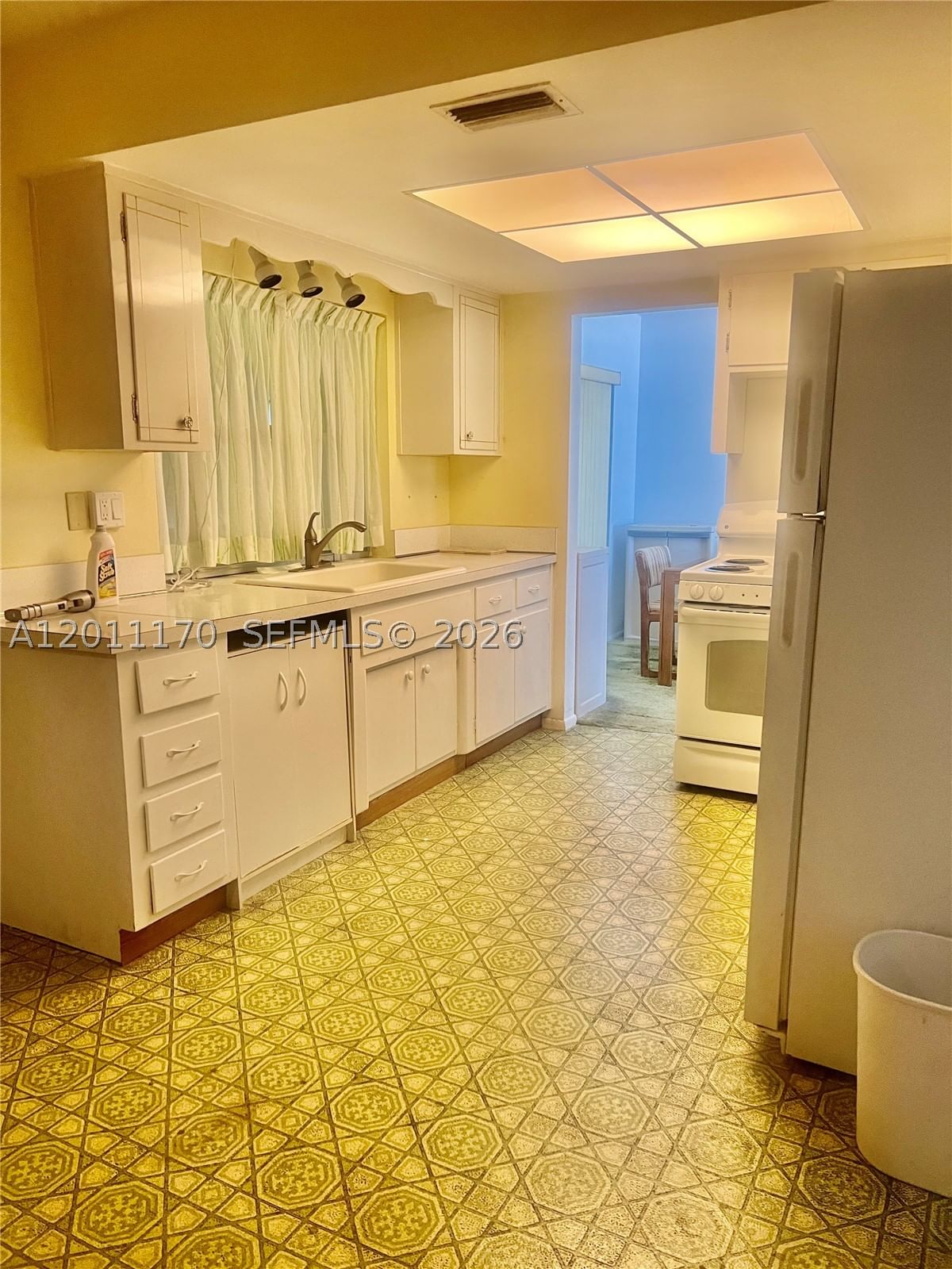 Real estate property located at 4402 43rd Ter, Broward, Mainlands Of Tamarac Lake, Tamarac, FL