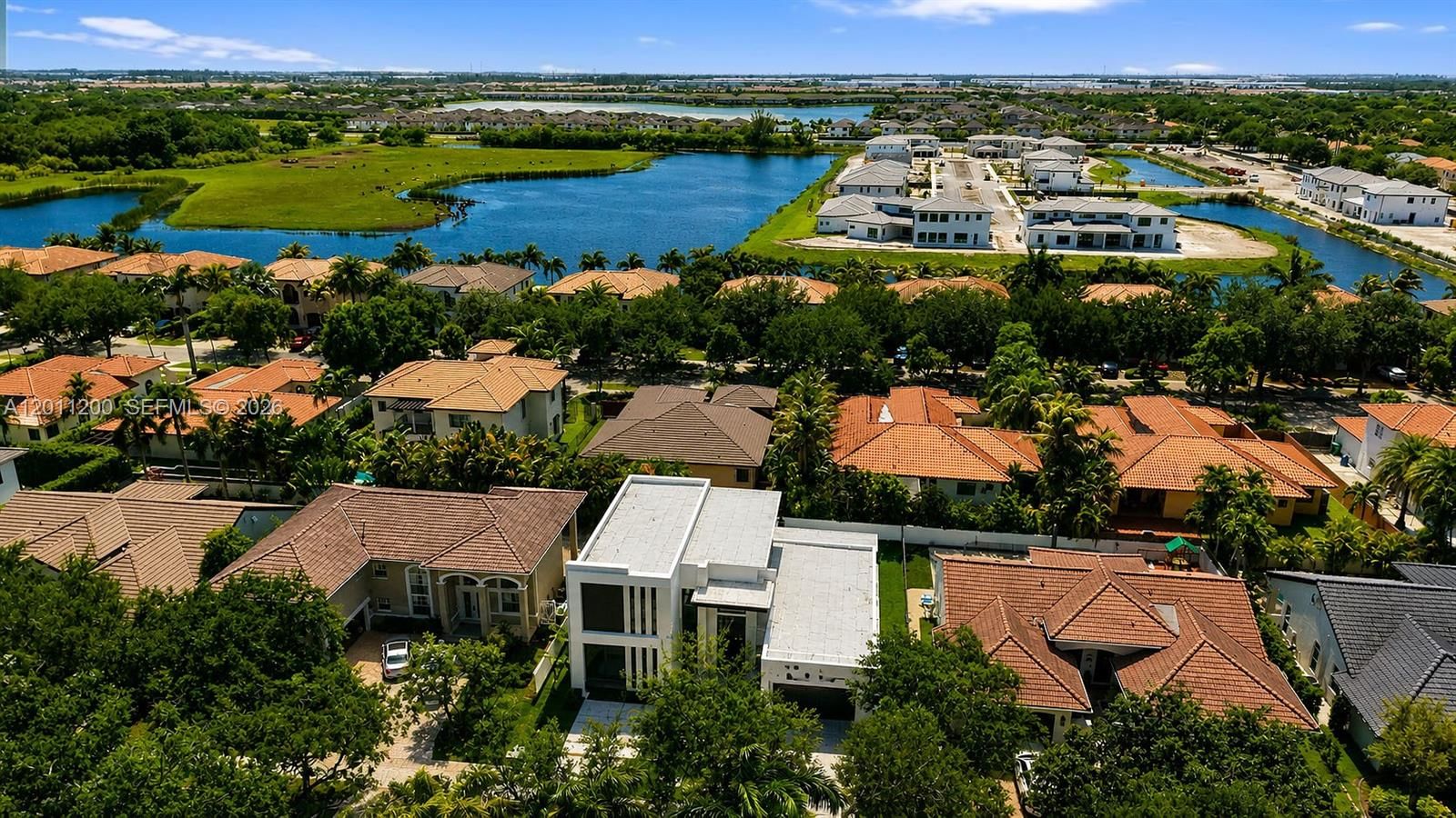 Real estate property located at 16022 83rd Ct, Miami-dade, Graham West, Miami Lakes, FL
