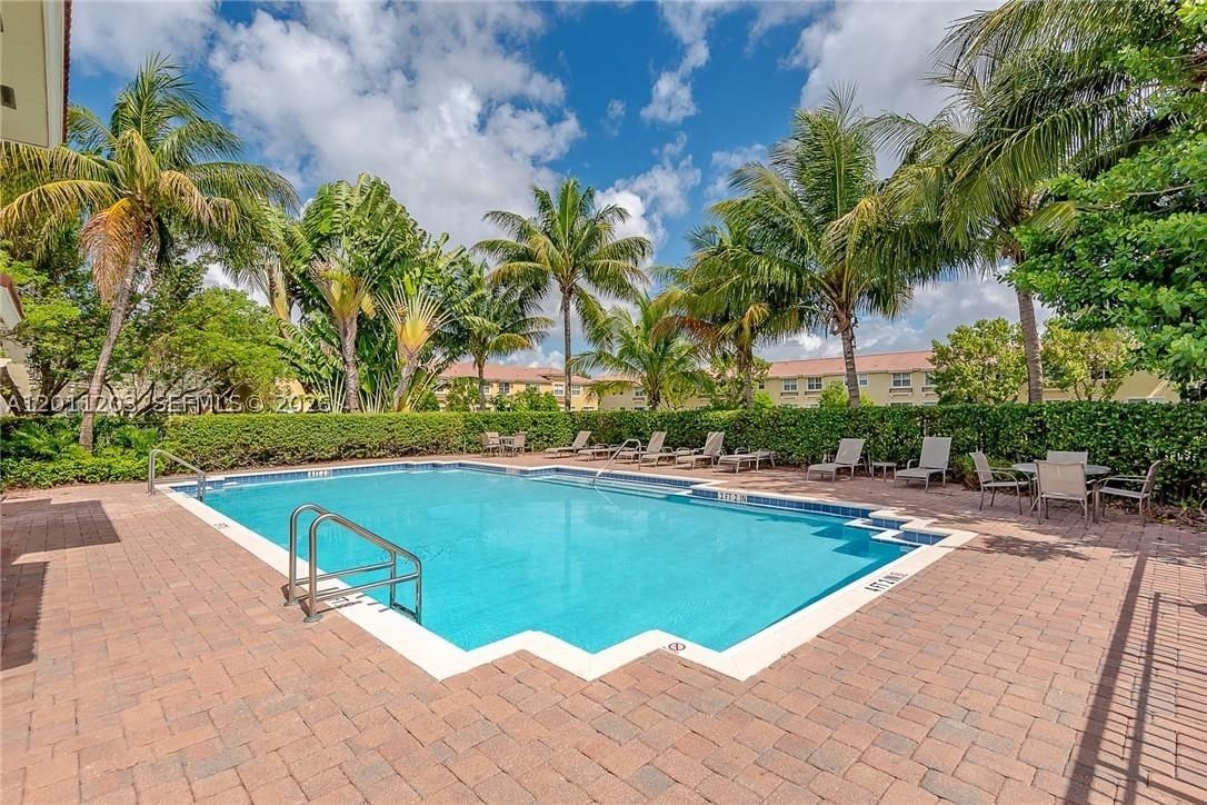 Real estate property located at 2851 Prospect Rd #404, Broward, Tuscan Villas Condo, Tamarac, FL