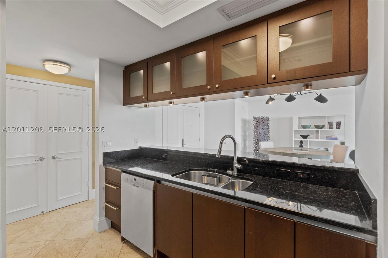 Real estate property located at 3400 27th Ave #1505, Miami-dade, The Ritz Carlton, Coconut Grove, FL