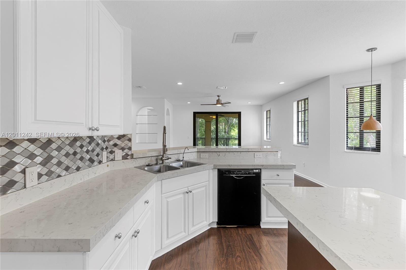 Real estate property located at 1559 Passion Vine Cr #7-2, Broward, Mariposa Pointe At Weston, Weston, FL