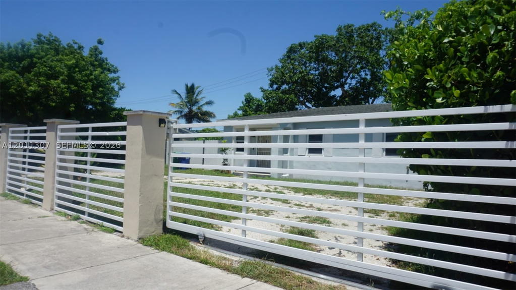 Real estate property located at 335 187th St, Miami-dade, Norwood Sub, Miami Gardens, FL