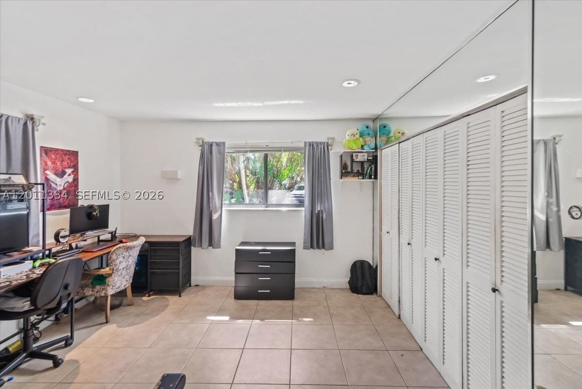 Real estate property located at 6385 25th St, Miami-dade, Coral Villas Rev, Miami, FL