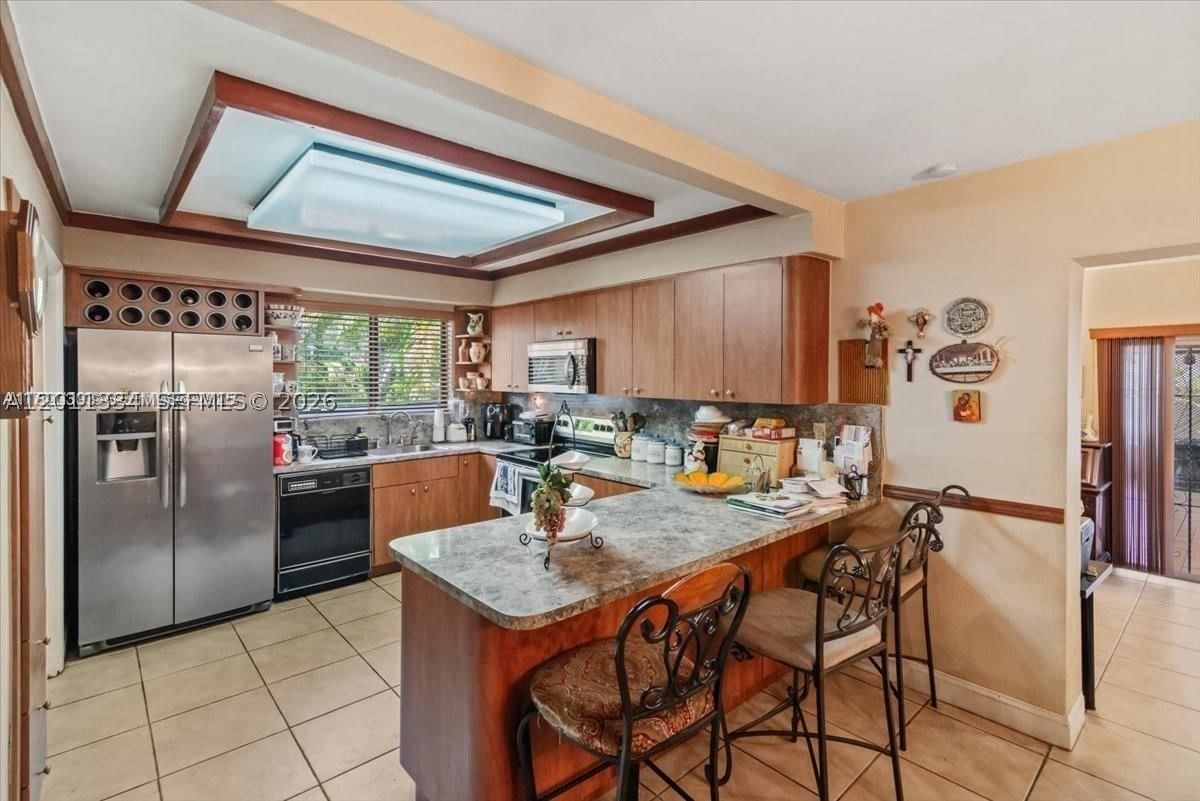 Real estate property located at 6385 25th St, Miami-dade, Coral Villas Rev, Miami, FL