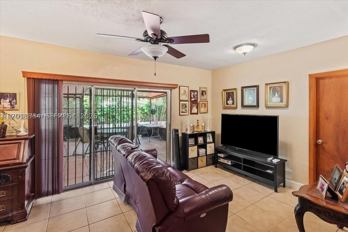 Real estate property located at 6385 25th St, Miami-dade, Coral Villas Rev, Miami, FL
